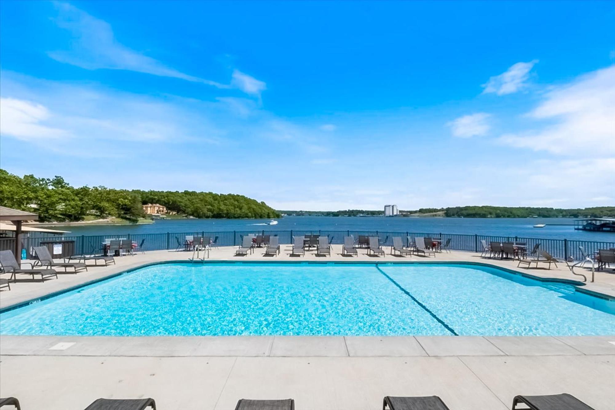 Full Moon Condo Lake Ozark Ngoại thất bức ảnh